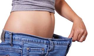 איך לרדת במשקל ולהימנע מעור רפוי?