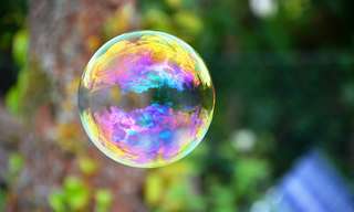 הבועות המדהימות של אנה יאנג