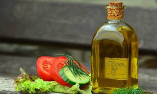 הדברים הנפלאים שקורים לגוף כשצורכים שמן זית