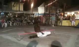 הבחור שיורד הכי נמוך שיש!