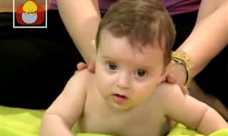 3 מדריכים לעיסוי תינוקות שיכול להקל על שלל בעיות
